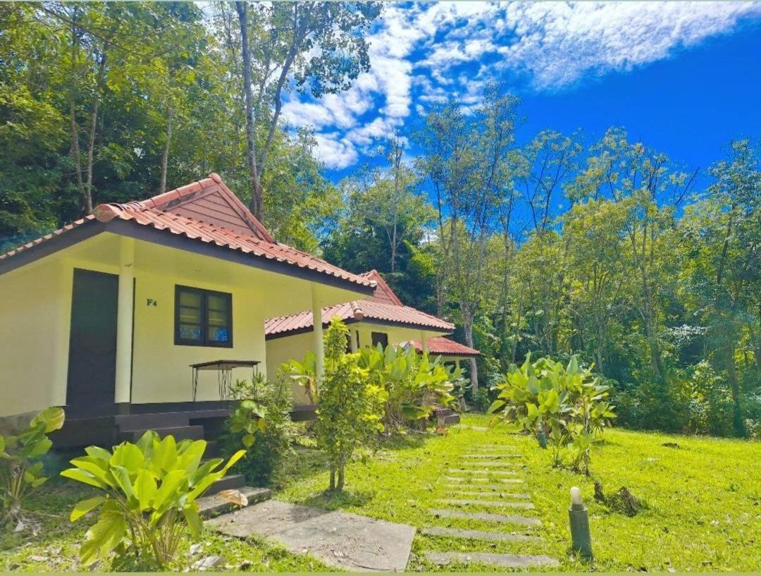 Koh Mook Rubber Tree Bungalows Kültér fotó