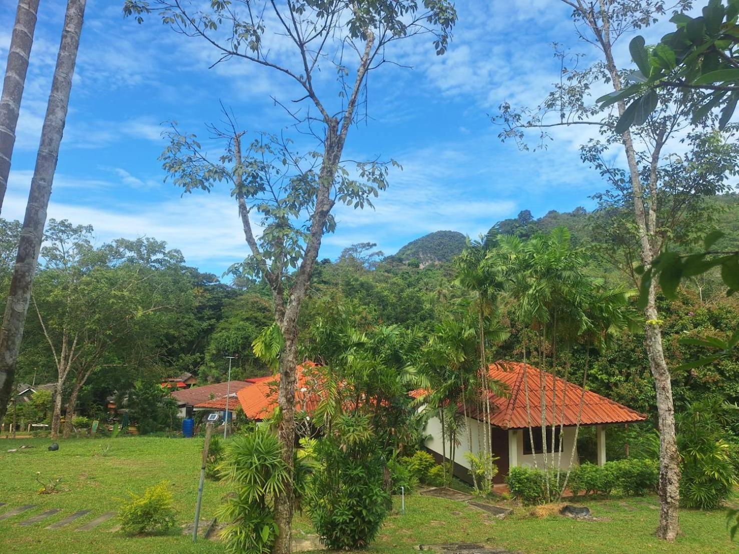 Koh Mook Rubber Tree Bungalows Kültér fotó