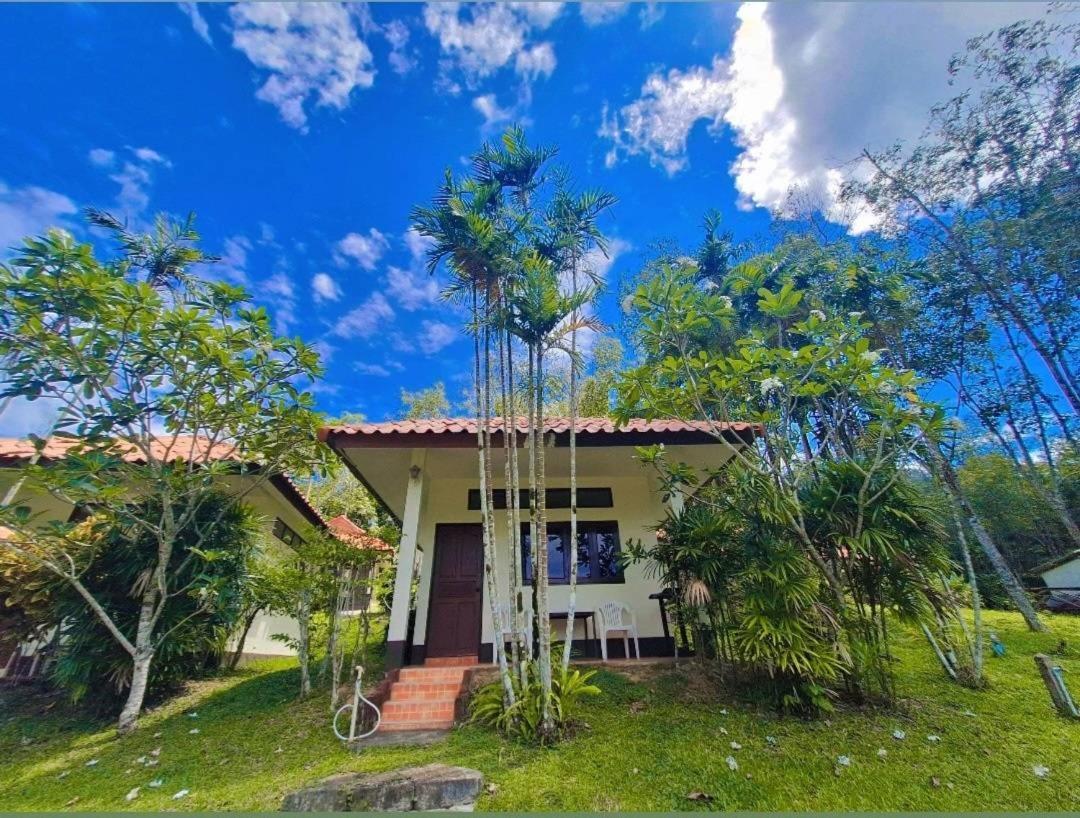 Koh Mook Rubber Tree Bungalows Kültér fotó