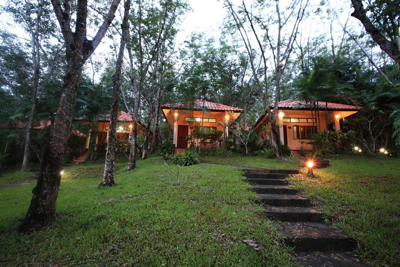 Koh Mook Rubber Tree Bungalows Kültér fotó